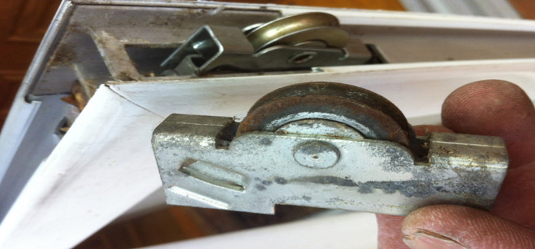screen door roller repair in La Habra Heights